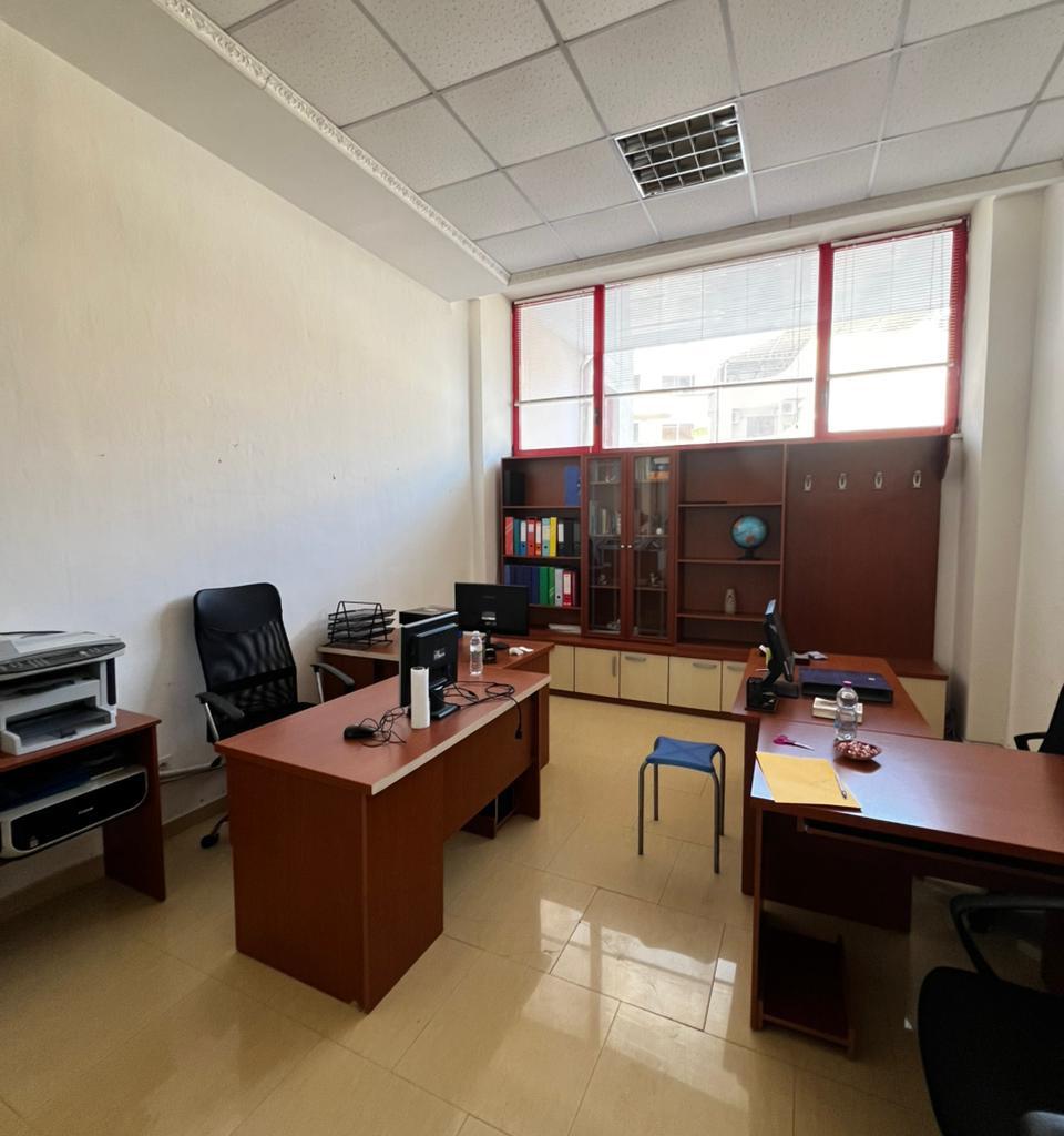RENTAL OFFICE SPACE NEAR ARCHAEOLOGICAL MUSEUM, DURRES