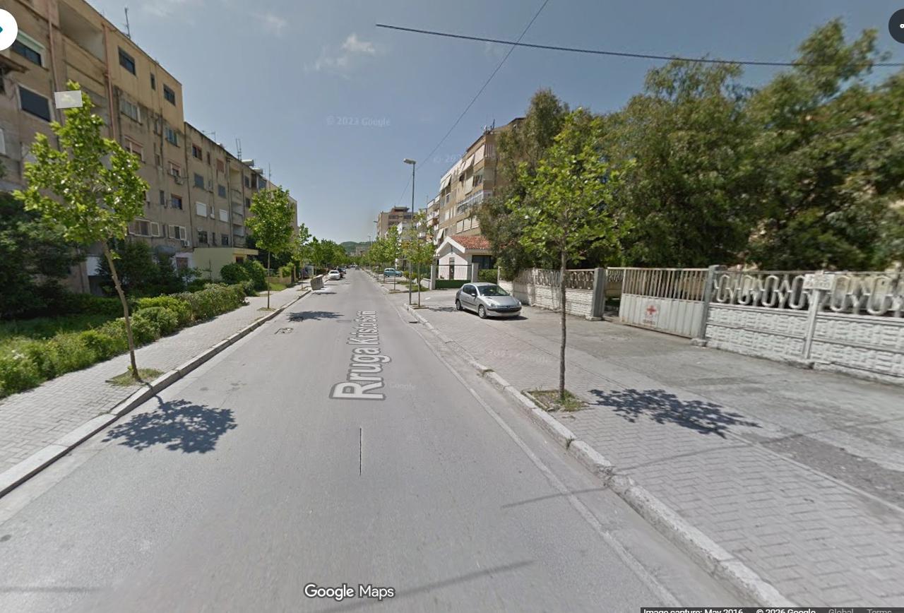 0682064333 - COMMERCIAL SPACE FOR SALE – STADIUM AREA