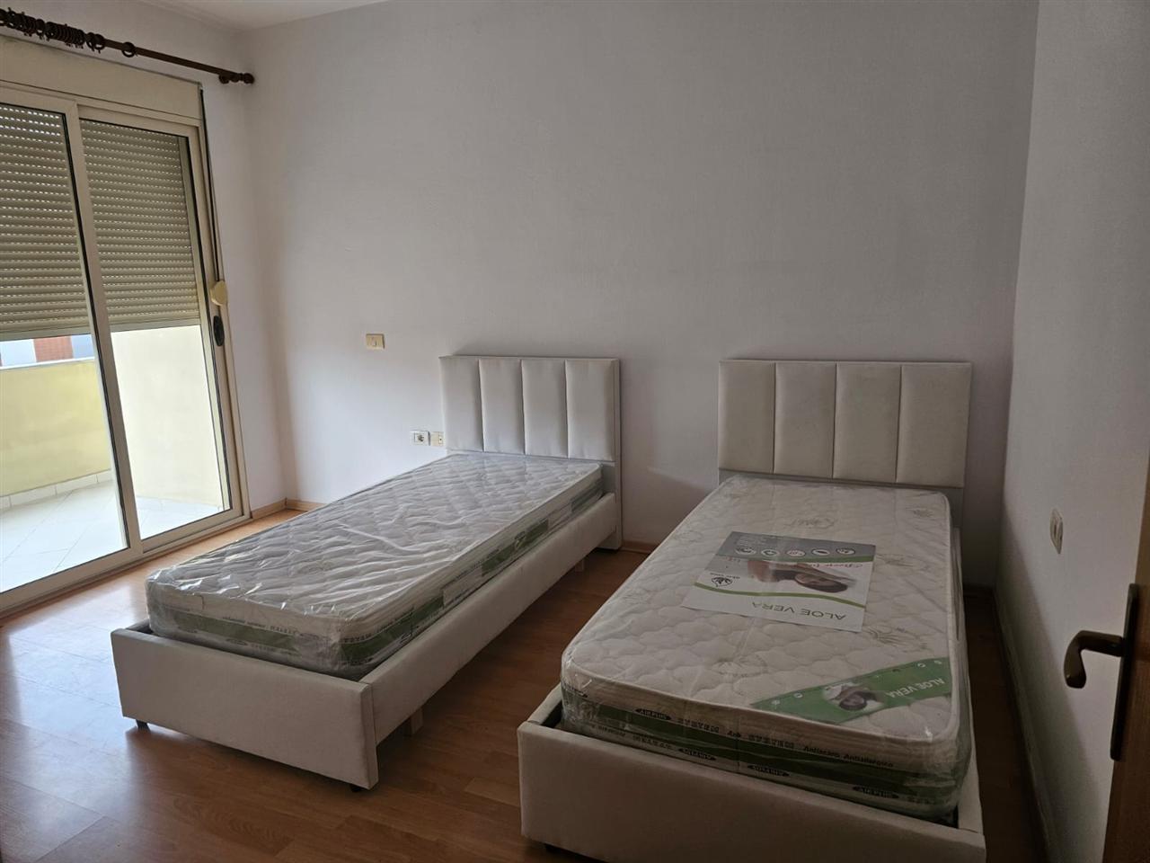 Appartamento con affitto 2+1 Astir 50.000 LEKE