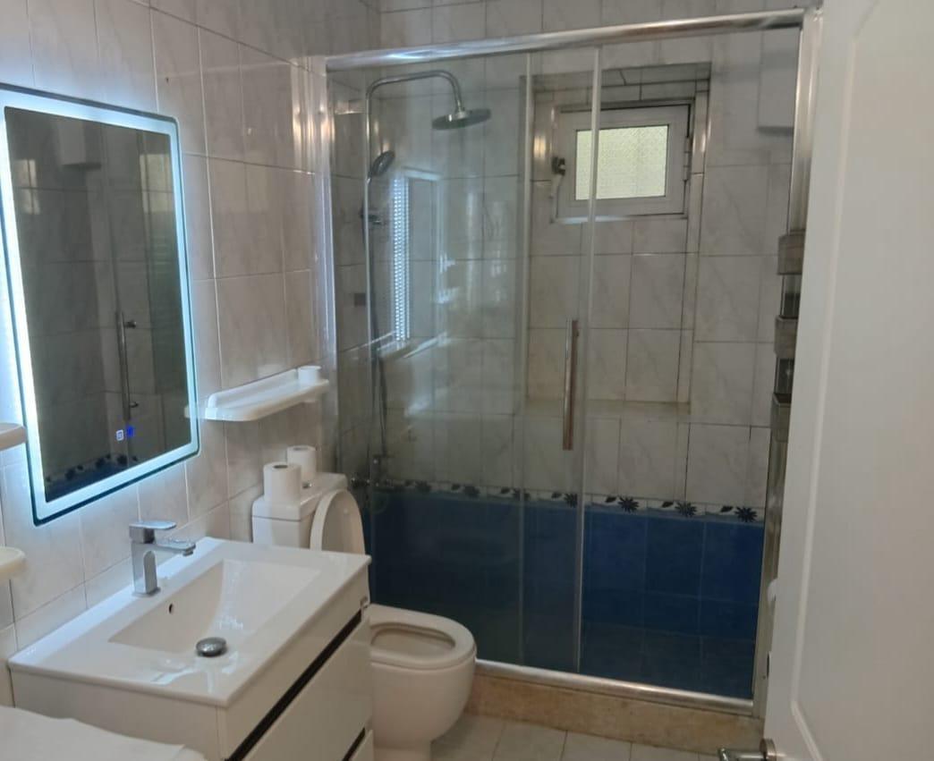 Appartamento con affitto 2+1 in centro, prezzo 700 euro