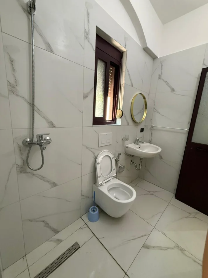 Durrës, Affitto settimanale monolocale Studio Kati 0, 30 m² Vila Ademi 15€/giorno
