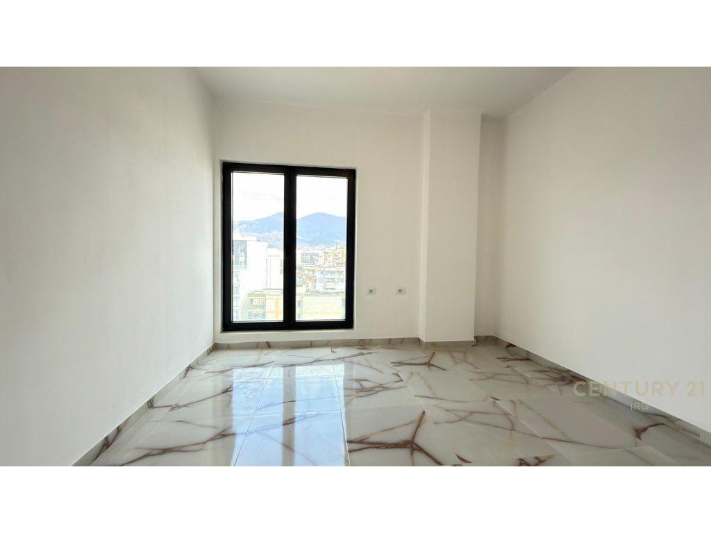 Affitto ufficio in via Barrikadave