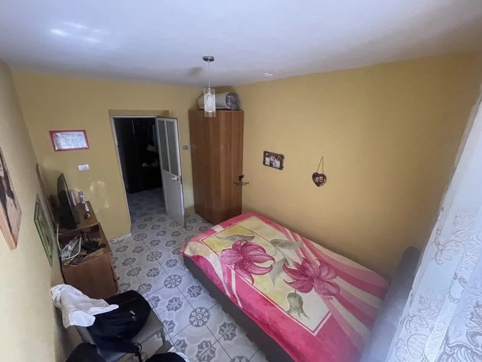 Tirane, vendesi appartamento 2+1 Piano 2, 65 m² 130.000 € (BRRYLI)