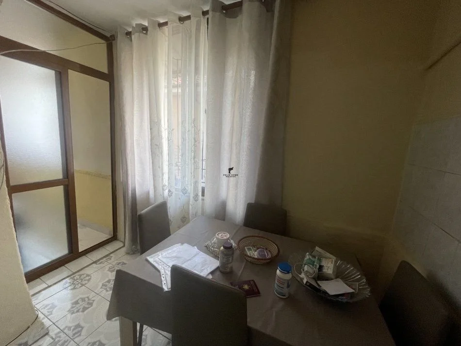 Tirane, vendesi appartamento 2+1 Piano 2, 65 m² 130.000 € (BRRYLI)