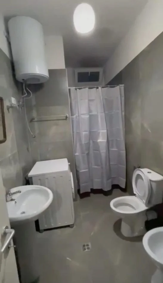 Tirana, 1+1 Apartment for Rent, 2nd Floor, 80 m², €500 (Rruga 5 Maji)