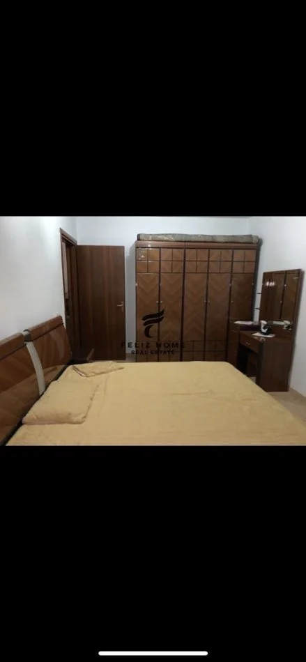 Tirane, Apartment for Sale 1+1, 13th Floor, 70 m², €160,000 (Train Station)