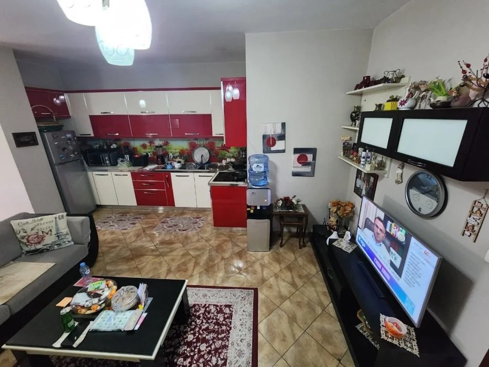 Tirane, vendesi appartamento 2+1 Piano 3, 106 m² 202.000 € (COMUNE DI PARISIT)