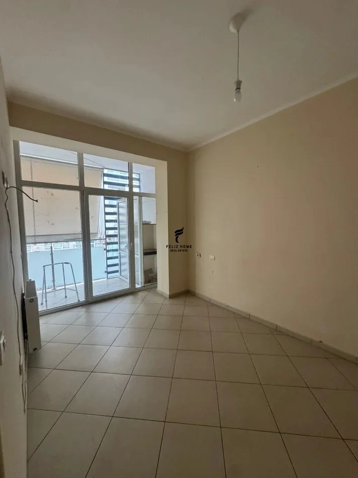 Tirane, vendesi appartamento 1+1 Piano 2, 72 m² 208.000 € (COMUNE DI PARISIT)