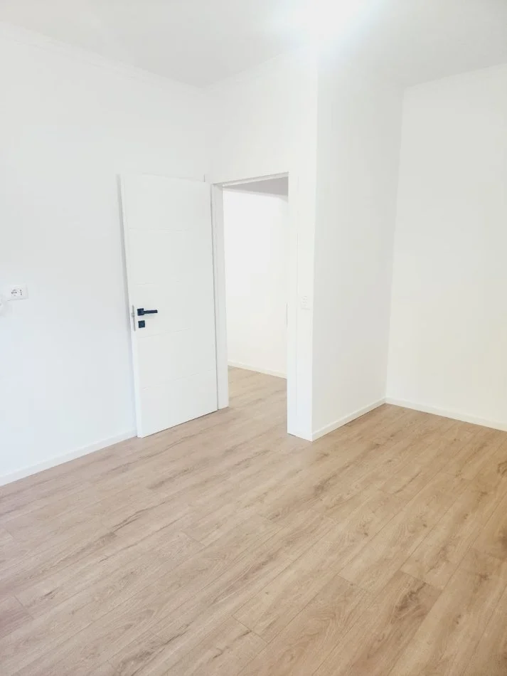 Tirane, vendesi appartamento 1+1 Piano 2, 54 m² 125.000 € (DON BOSKO)