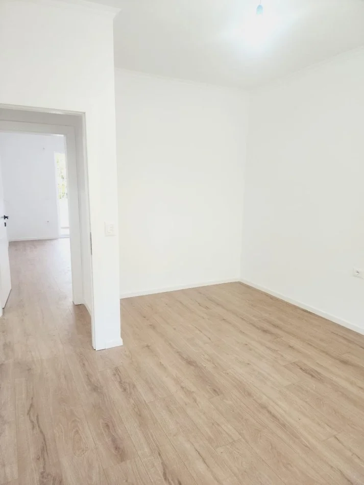 Tirane, vendesi appartamento 1+1 Piano 2, 54 m² 125.000 € (DON BOSKO)
