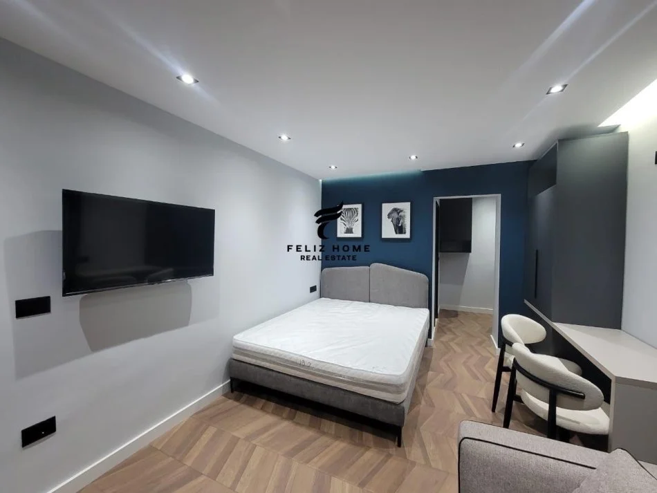 Tirane, vendesi appartamento 1+1 Piano 1, 90 m² 268.000 € (21 Dicembre)
