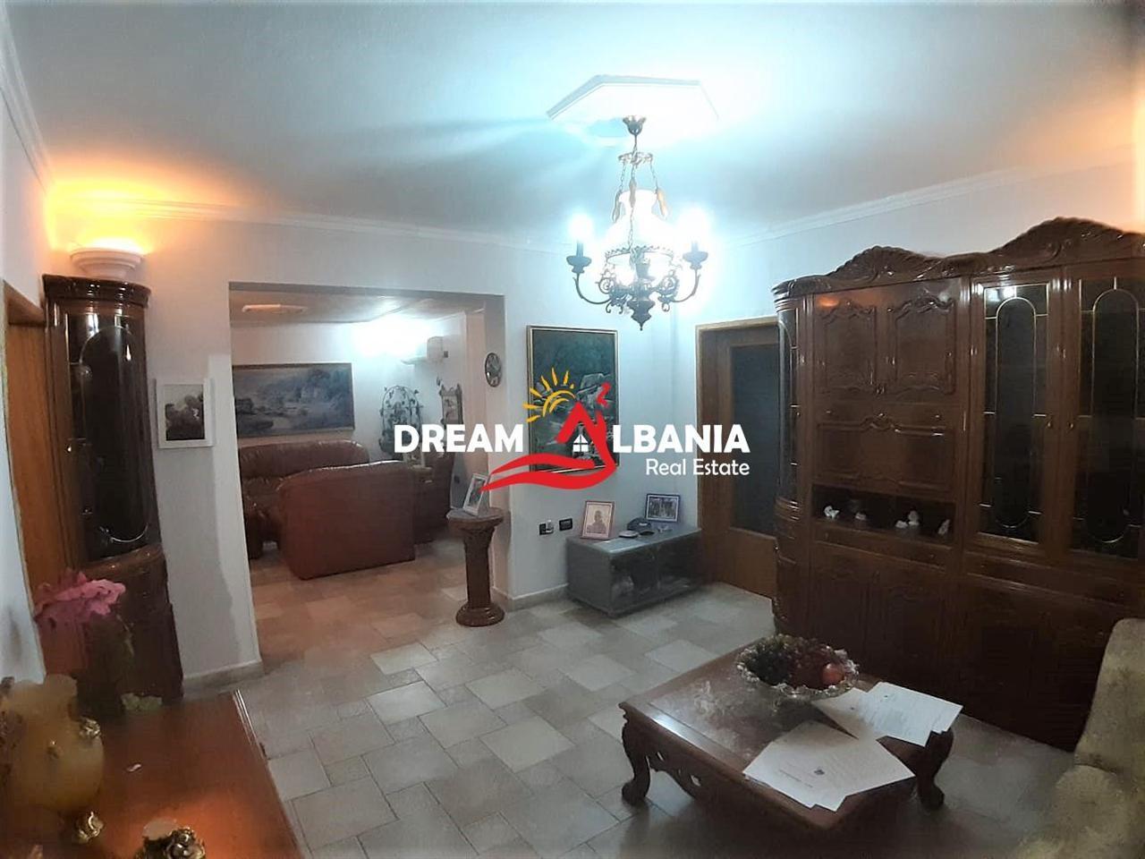 Appartamento 3+1 in vendita a Tregu Elektrik (ID 4139108)