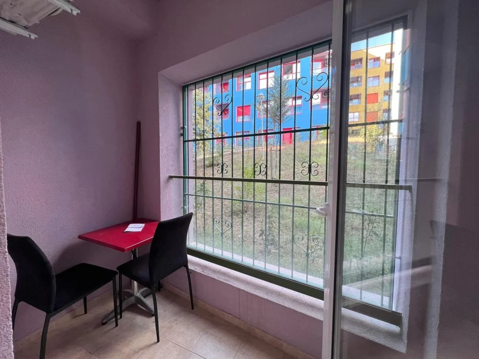 Tirane, affitto appartamento 1+1 Piano 1, 33 m² 400 € (Ali Demi)
