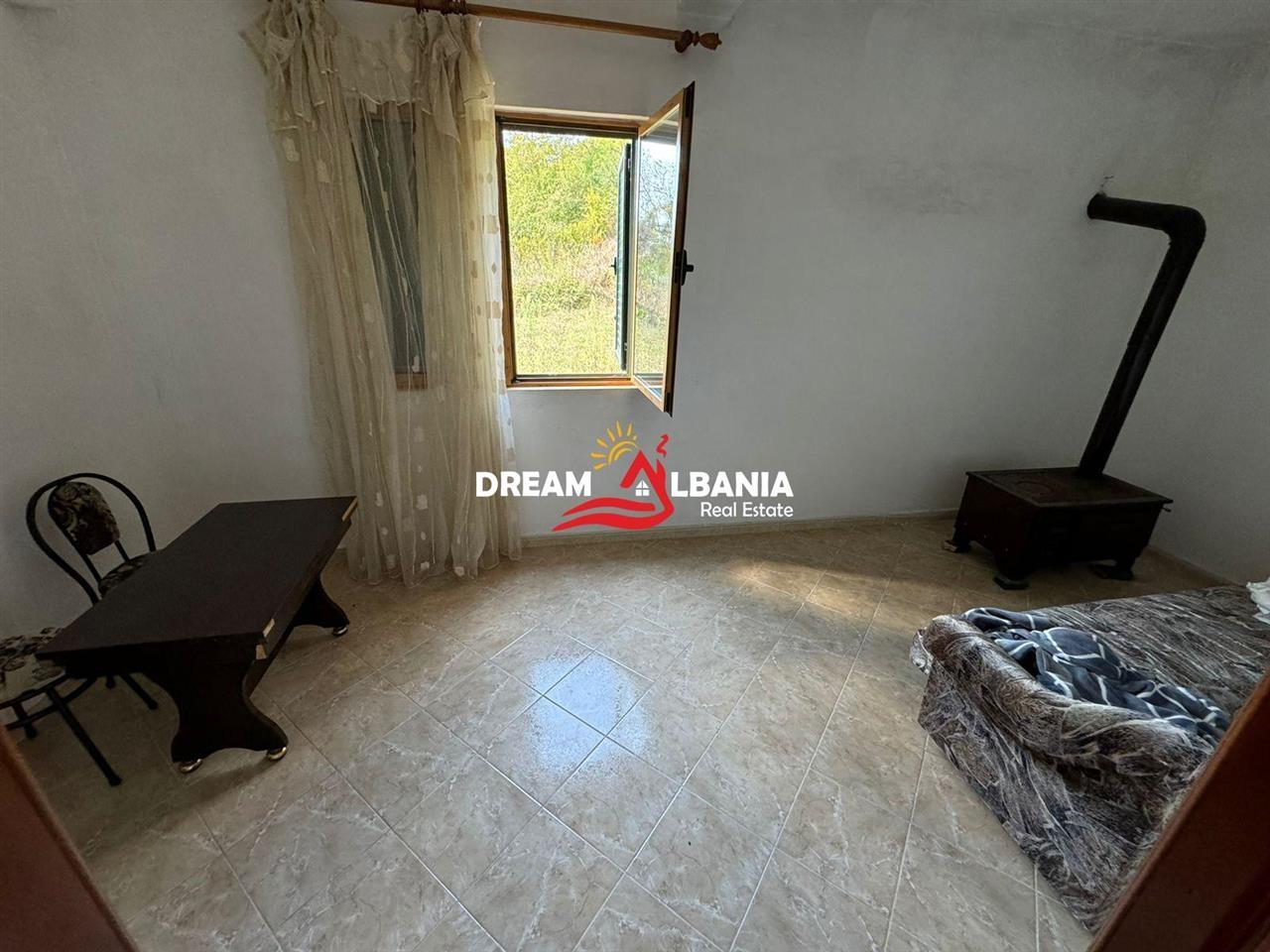 3-Story Villa for Rent between Ndroqi and Little Pasha