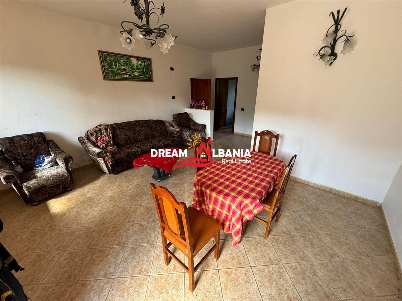 3-Story Villa for Rent between Ndroqi and Little Pasha