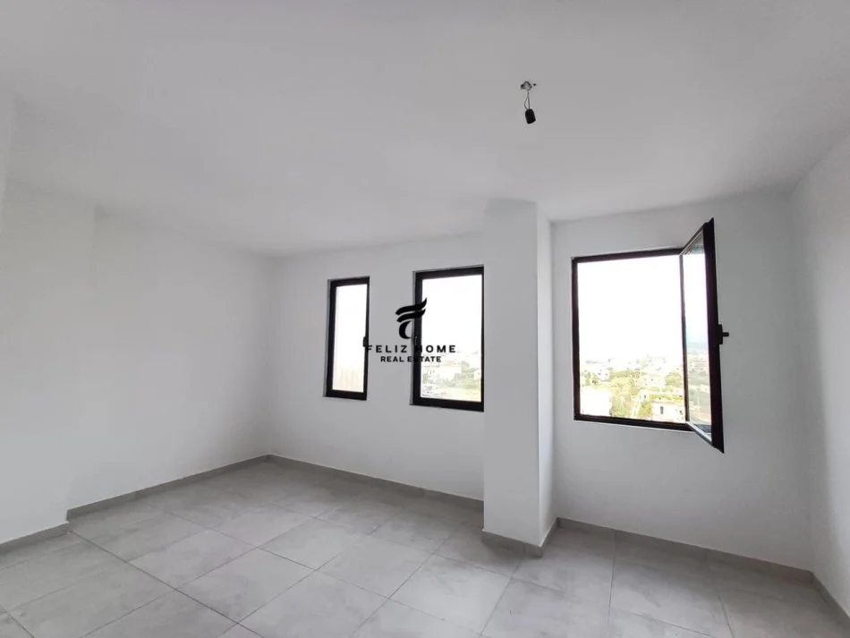 Tirane, vendesi appartamento 2+1, Piano 6, 109 m² 109.000 € (KAMEZ)