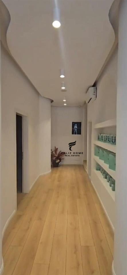 AMBIENT BIZNESI ME QERA 200 M2 PARKU OLIMPIK 2.000 EURO