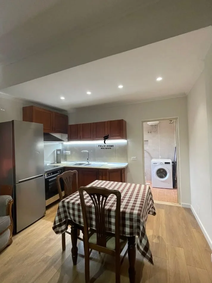 Tirana, Apartment for Rent 1+1, First Floor, 60 m², €400 (For Sale)