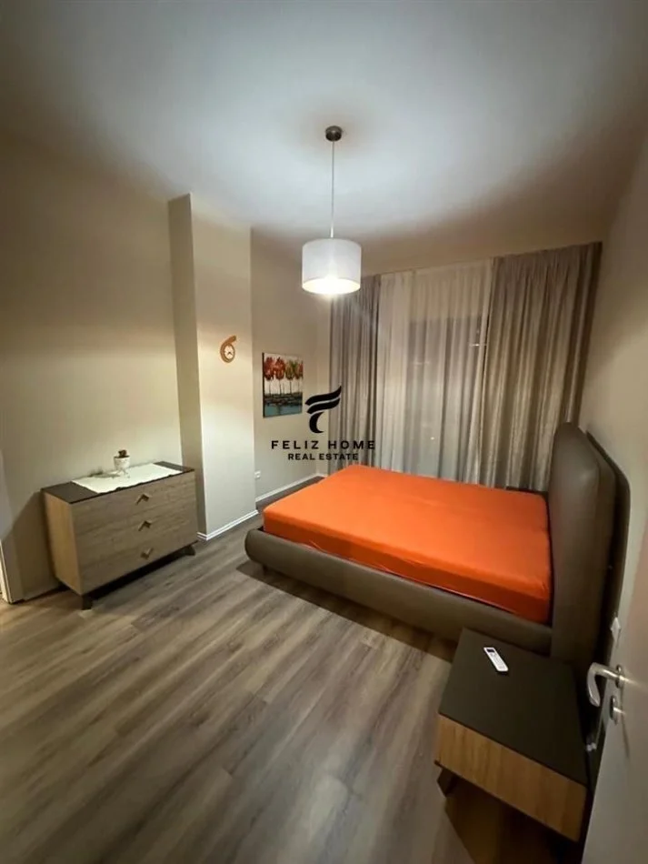 Tirana, Rent a 2+1 Apartment, 8th Floor, 110 m², €800 (CENTER)
