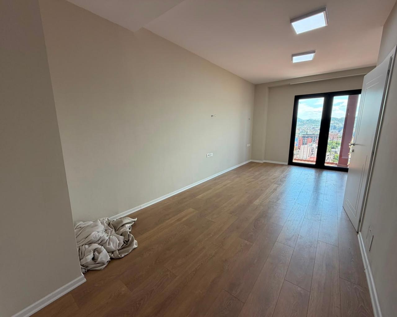 Office Space for Rent, Tirana Garden Building, Kavajes Street!