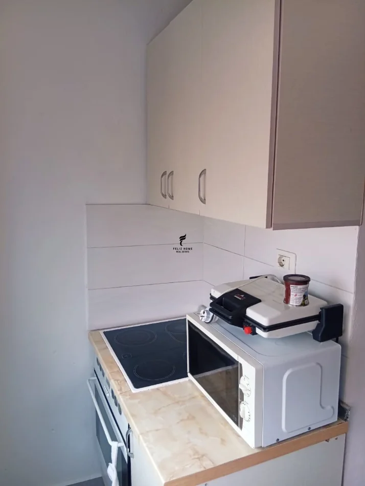 Tirana, appartamento 1+1 in affitto, Piano 4, 50 m², 600 € (BRRYLI)
