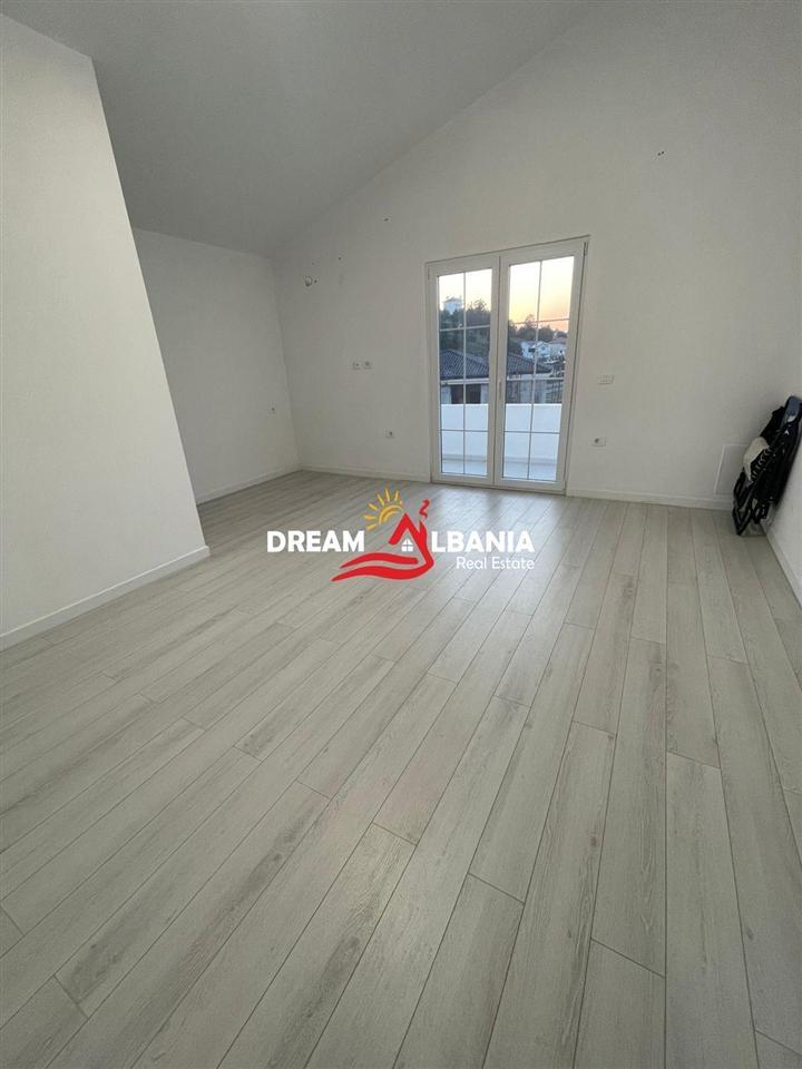 Vile 3 kateshe me qera në Mjull Bathore (ID 4251399)