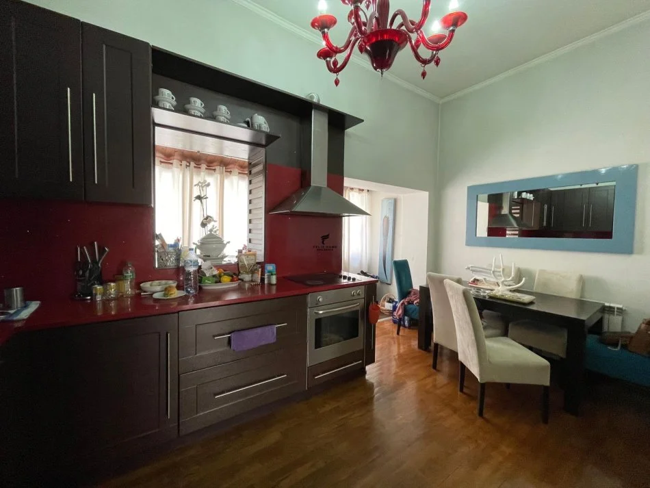 Tirane, Apartment for Rent 2+1, 120 m², €1,200 (Main Street)