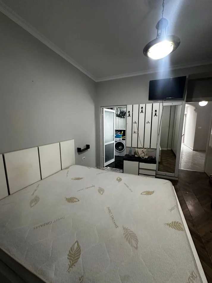 Tirane, apartment for rent, 3+1, 5th Floor, 150 m², €1,000 (Near Tirana Main Station)