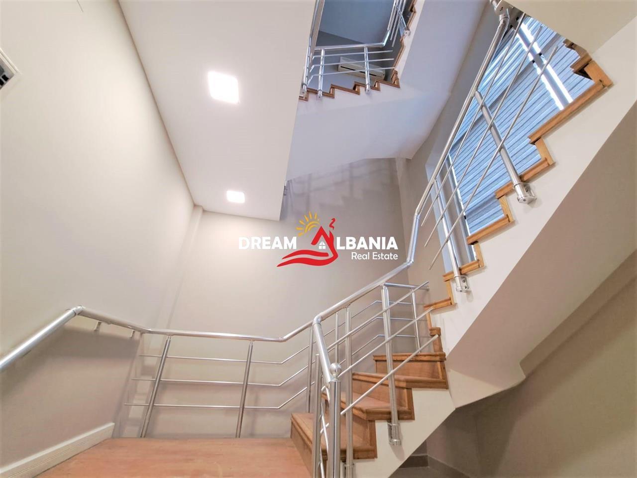 Villa in affitto nella zona di Blloku delle Ville a Selite, 4251086