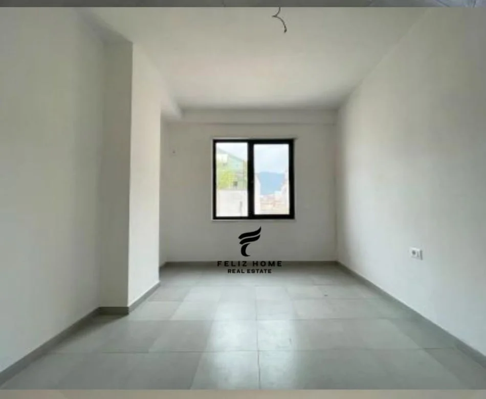 Tirane, affitto appartamento 2+1 Piano 3, 94 m² 700 € (NUOVA COSTRUZIONE)