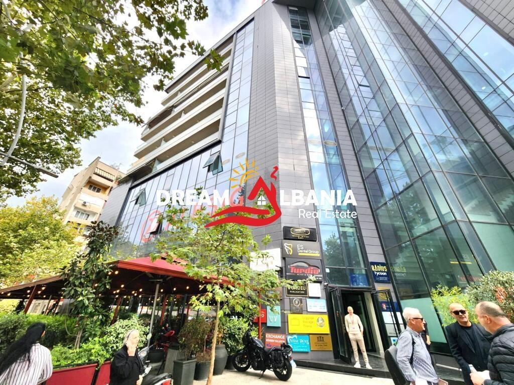 Parking Space for Sale at 9 Floors (ID 4181114)