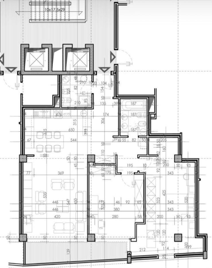 Zyra in affitto di 131 m² in Blok a 2.000 euro