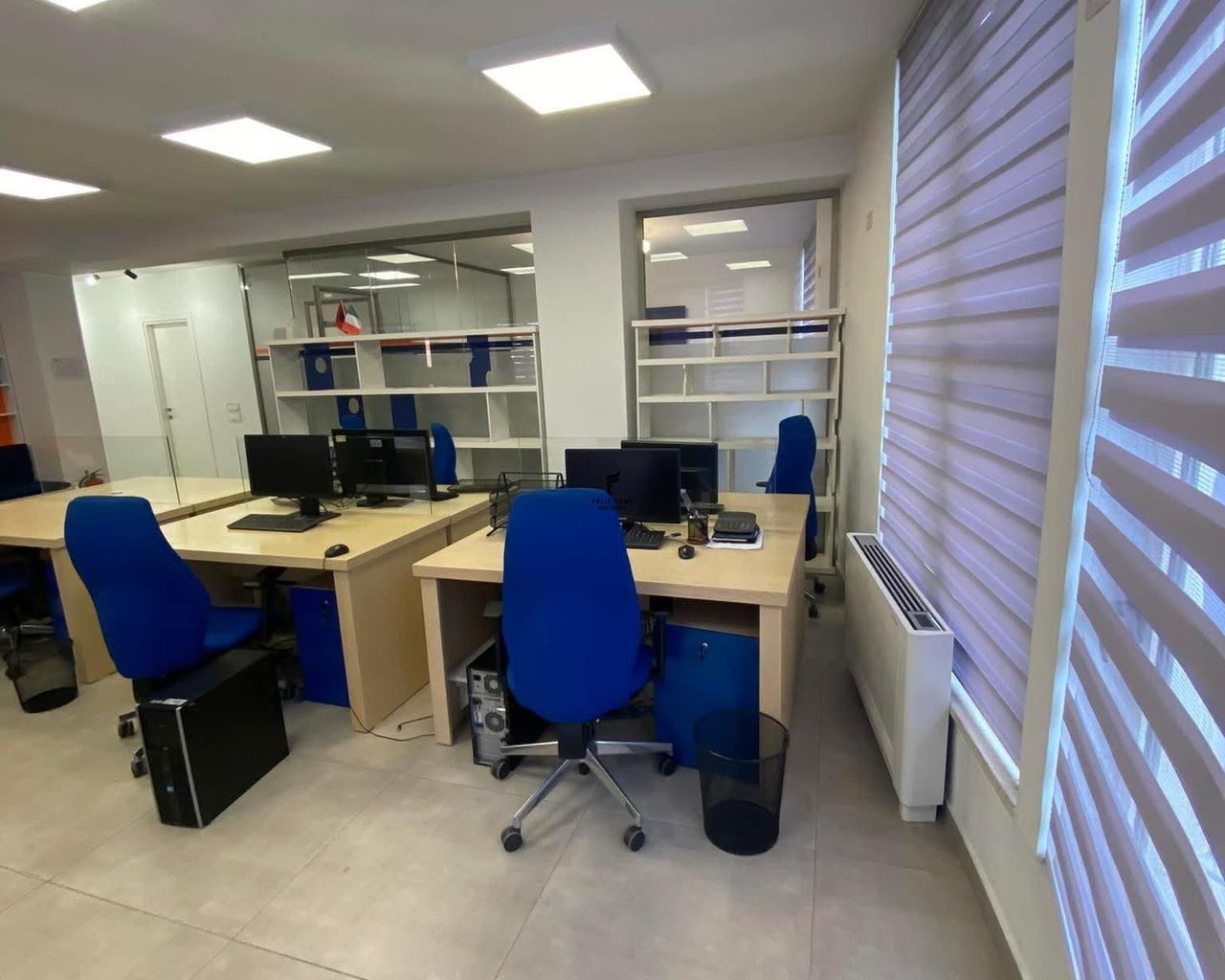 Zyra in affitto di 110 m² nel Comune di Parisit a 180.000 LEKE FH-83888