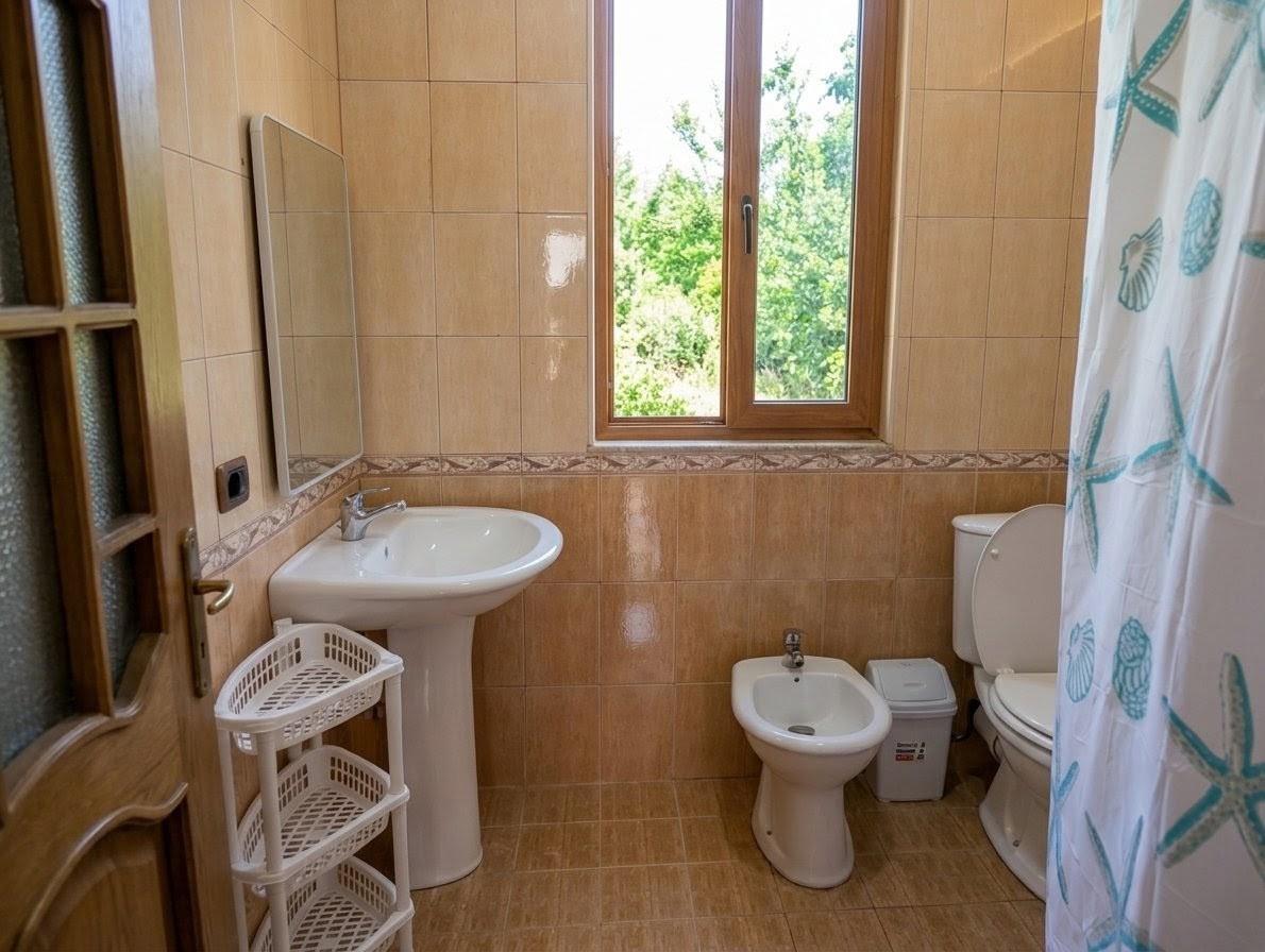 Private House for Rent in Student City 1+1 Tirana