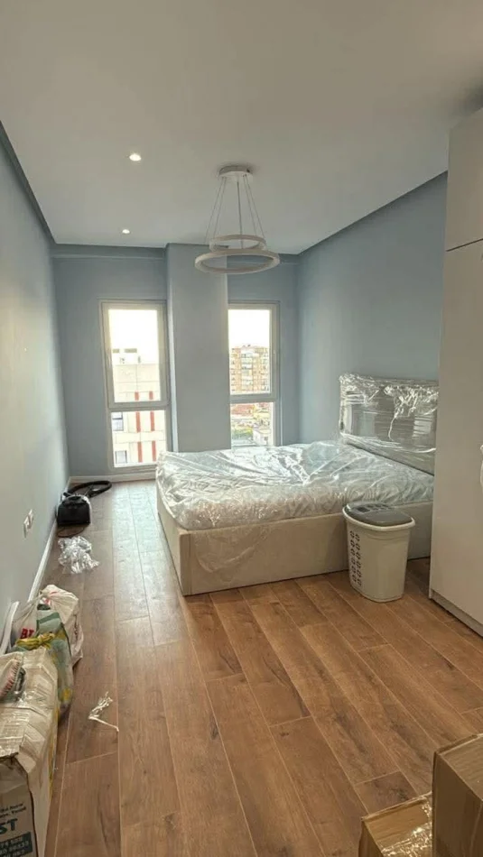 Tirane, apartment 1+1 for rent, 5th Floor, 70 m², €650 (Sheshi Karl Topia)