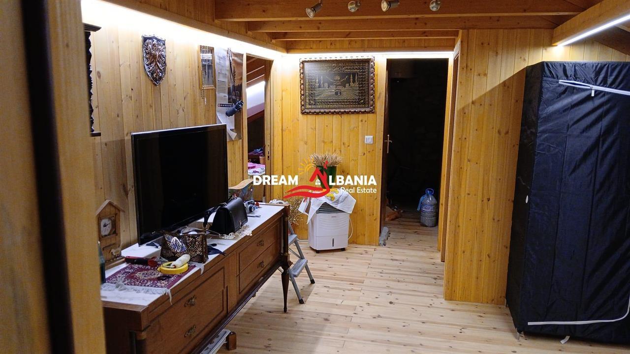 Luxury Villa for Rent in Kamez (ID 4251328)