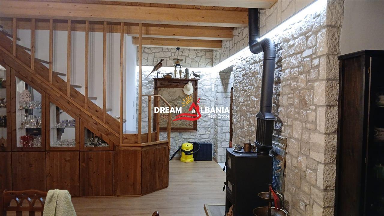 Luxury Villa for Rent in Kamez (ID 4251328)