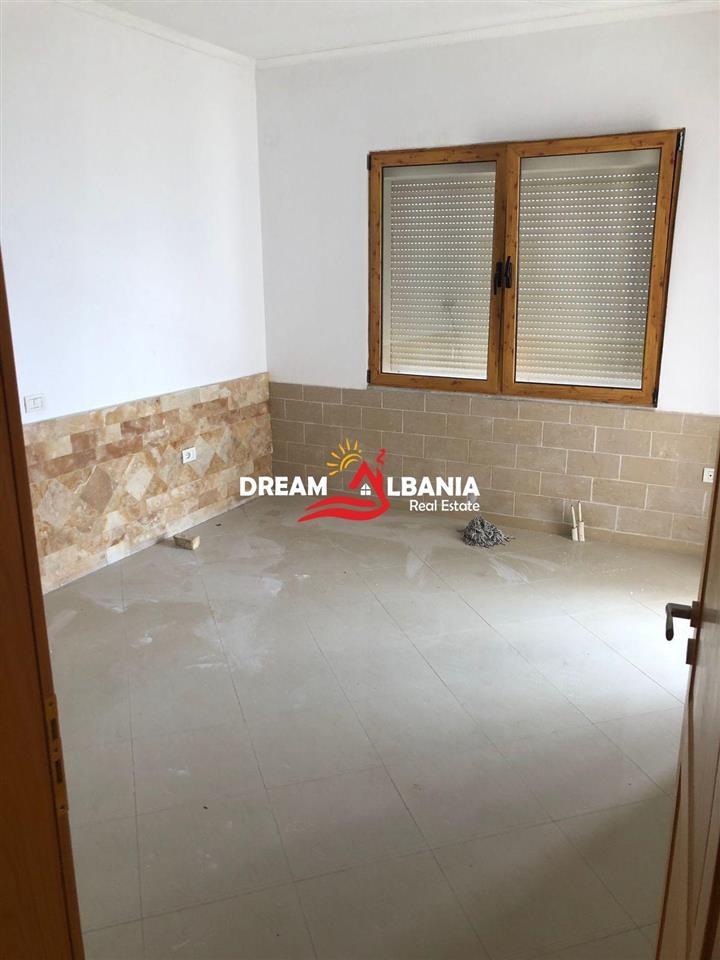 OKAZION!!! Villa di 4 piani vicino alle Ville Tedesche (4151139)