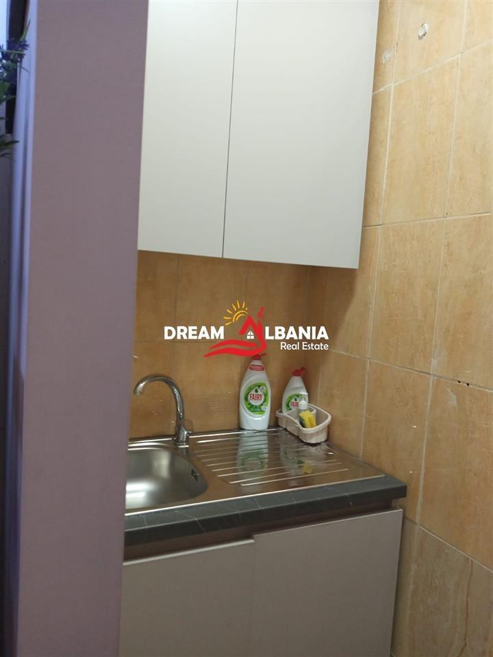 Affitto ufficio in zona Blloku (ID 4261952)