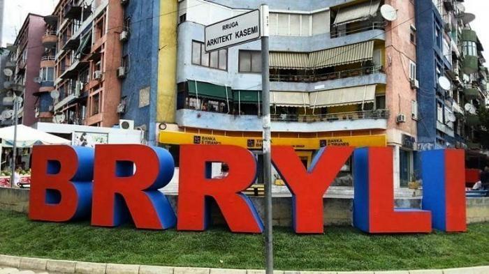 Affitto ambiente per ufficio a Brryli (ID 42611213)