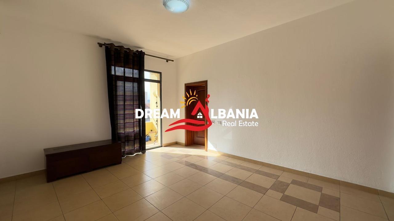 Ambient Business/Office for Rent in Center (ID 42611116)