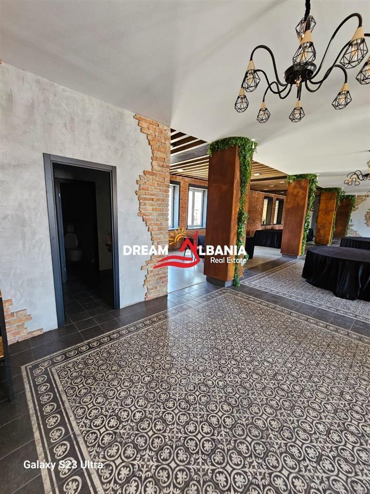 Commercial Space for Rent in Kombinat (ID 4281247)