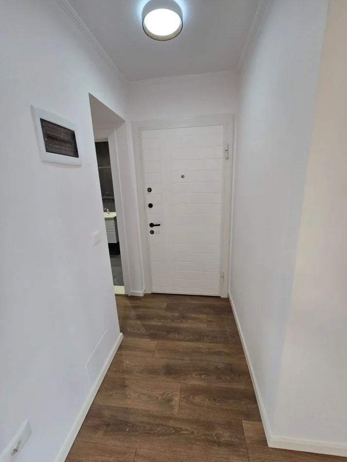 Tirane, vendesi appartamento 1+1+Balcone Piano 4, 40 m² 88.000 € (ALI DEMI)