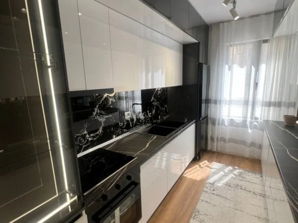 Tirane, Apartment for Sale 2+1, 7th Floor, 116 m², €265,000 (RRUGA E KAVAJES)