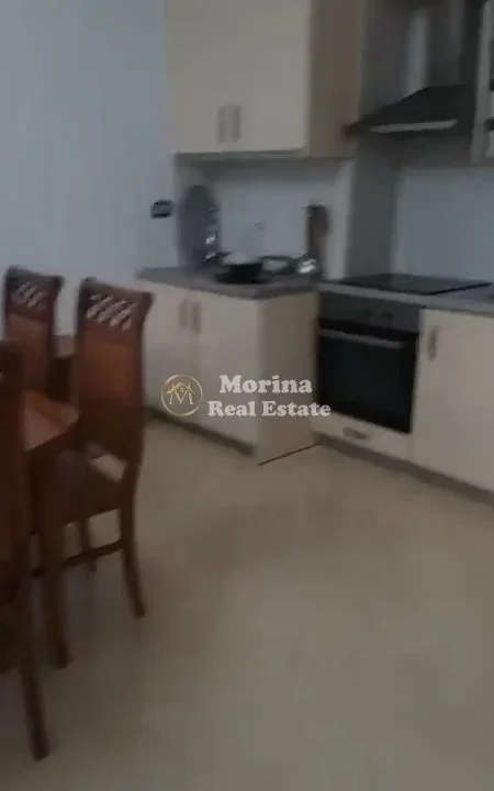 Tirane, jepet me qera apartament 2+1 Kati 2, 115 m² 430 € (Fresku)