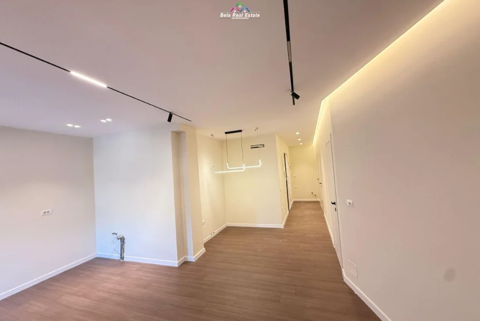 Tirane, appartamento 2+1 Piano 5, 79 m² 196.000 € (distretto Shkozes)