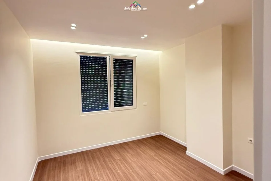 Tirane, appartamento 2+1 Piano 5, 79 m² 196.000 € (distretto Shkozes)