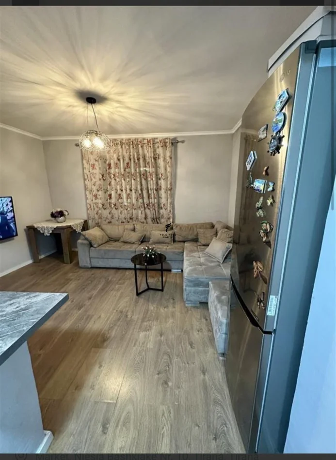 Tirane, Apartment for Sale 1+1, 3rd Floor, 57 m², €93,000 (OXHAKU)