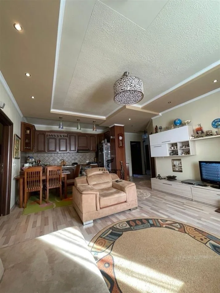 Tirane, appartamento in vendita 3+1+Balcone Piano 5, 120 m² 254.000 € (BRRYL)