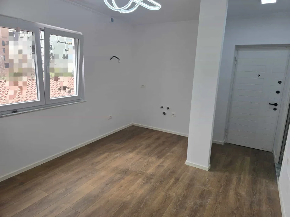 Tirana, appartamento 1+1 al quarto piano, 40 m², 122.000 € (Via Dervish Hekali)